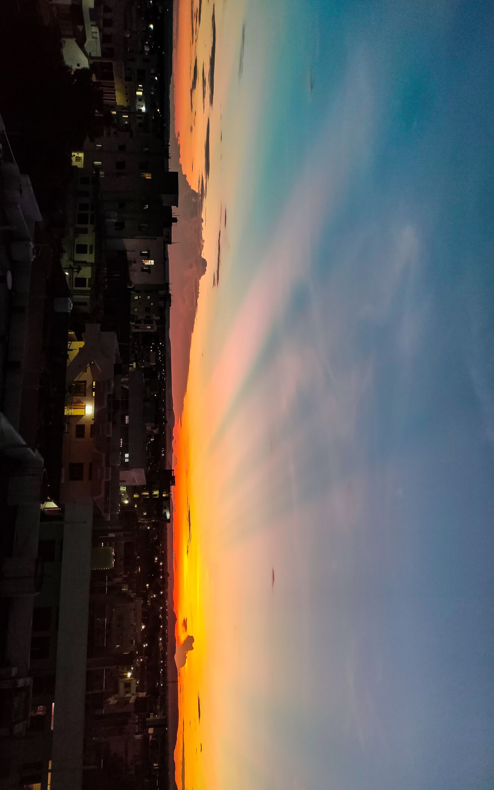 Realme XT sample photo. Evening, sunset, sun rays photography
