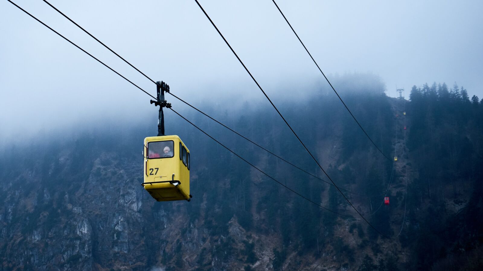Sony a7 II sample photo. Cable car, foggy, mountain photography
