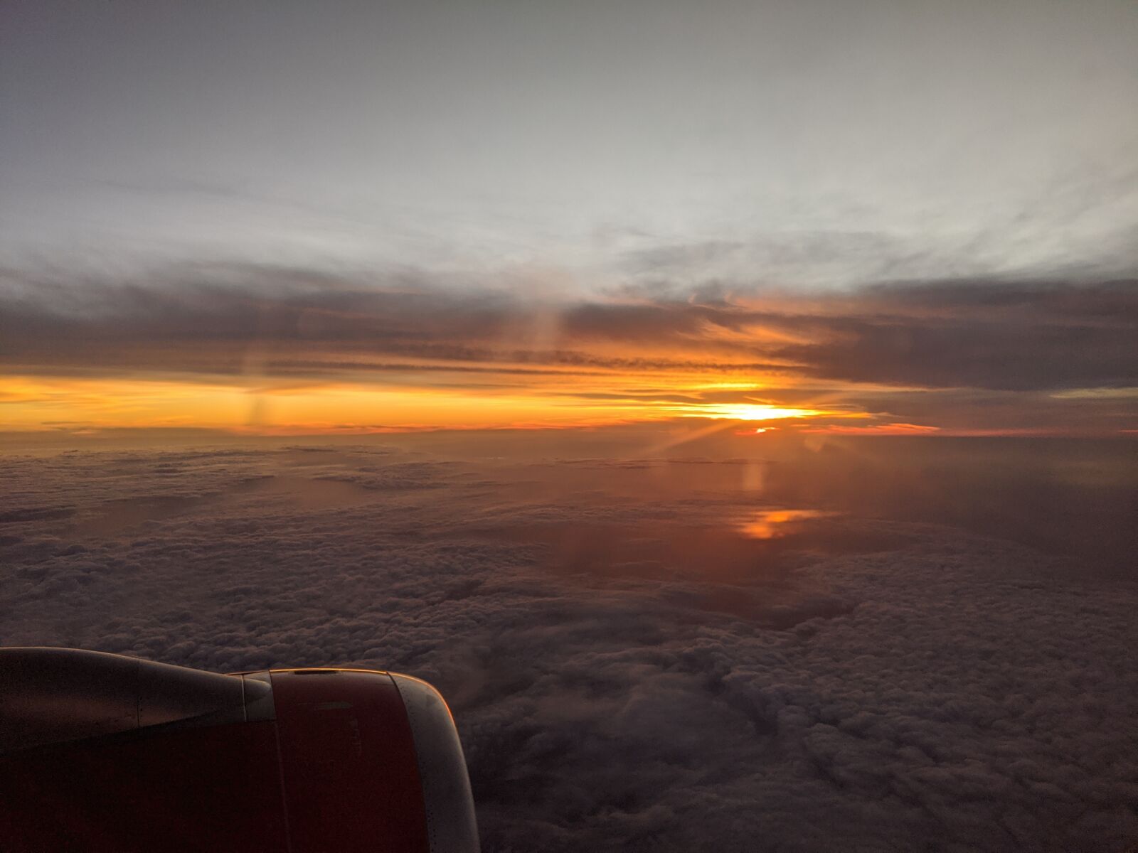 Google Pixel 3 XL sample photo. Clouds, flight, sky photography
