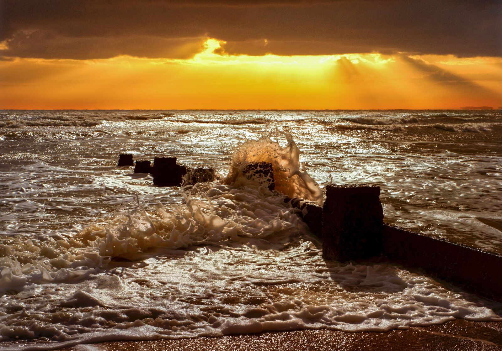 Sony Alpha DSLR-A550 sample photo. Beach photography, shore coast photography