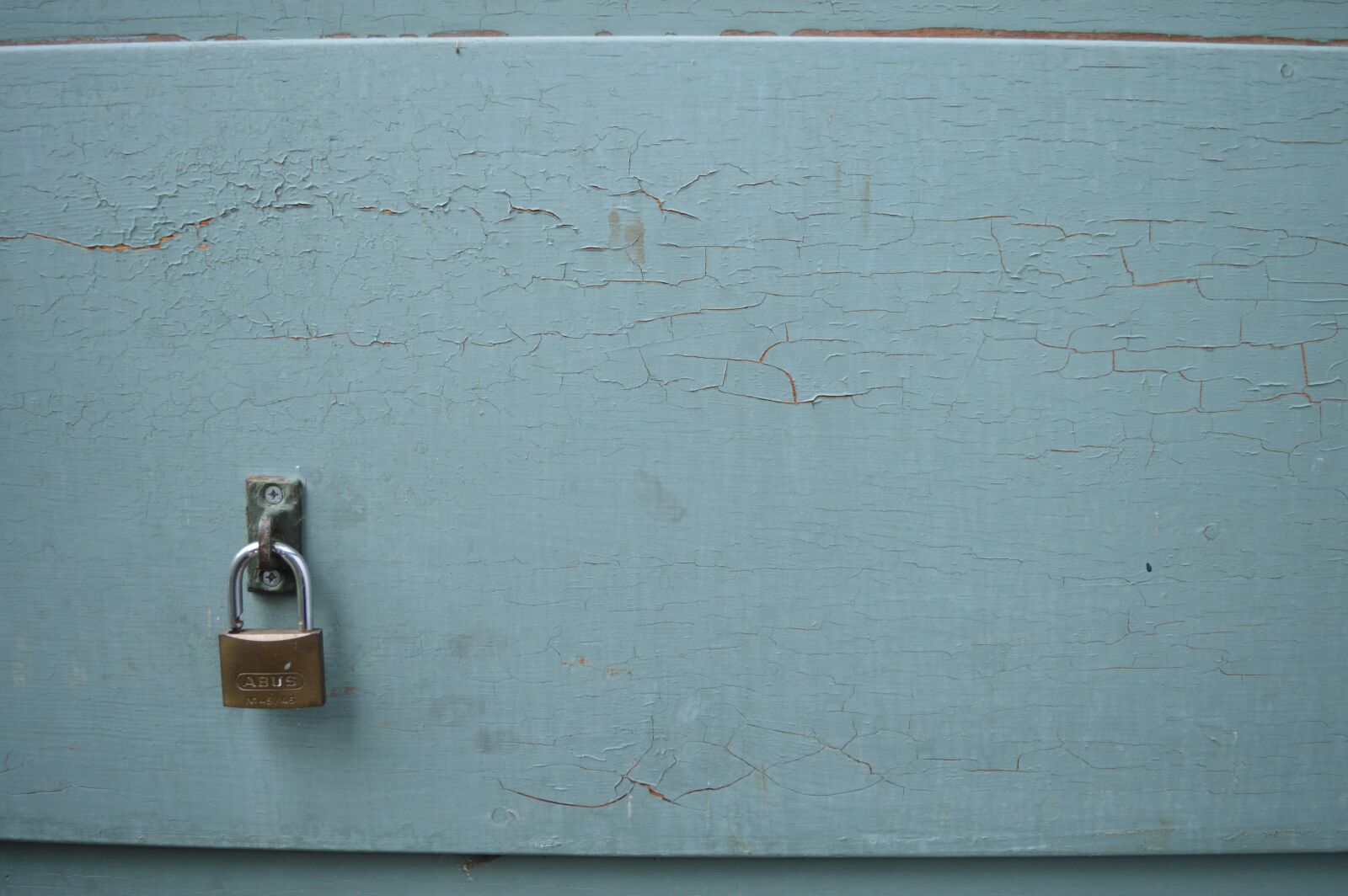 Nikon D3200 sample photo. Lock, door, green photography
