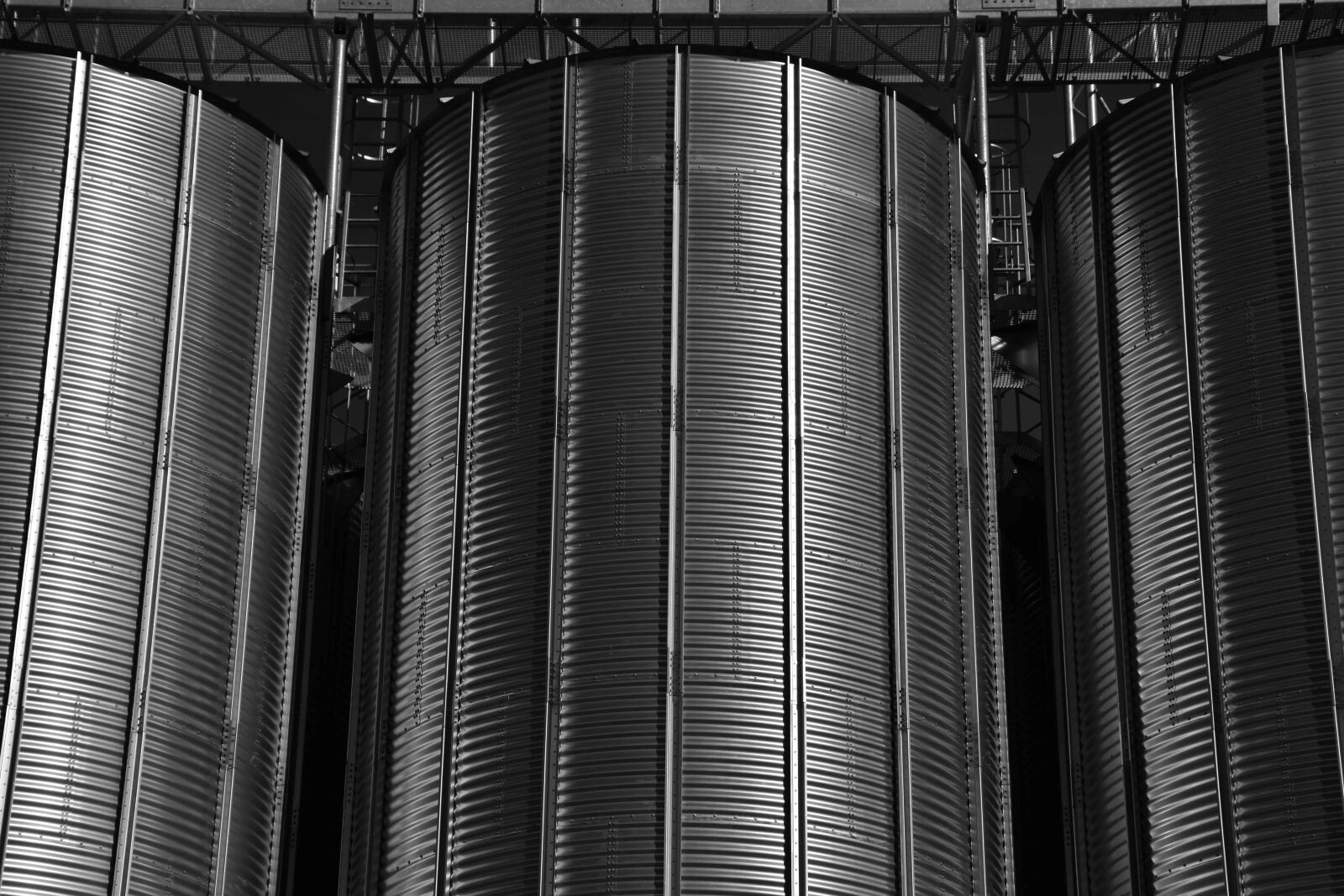 Nikon D3300 sample photo. Steel, industry, metal, monochrome photography