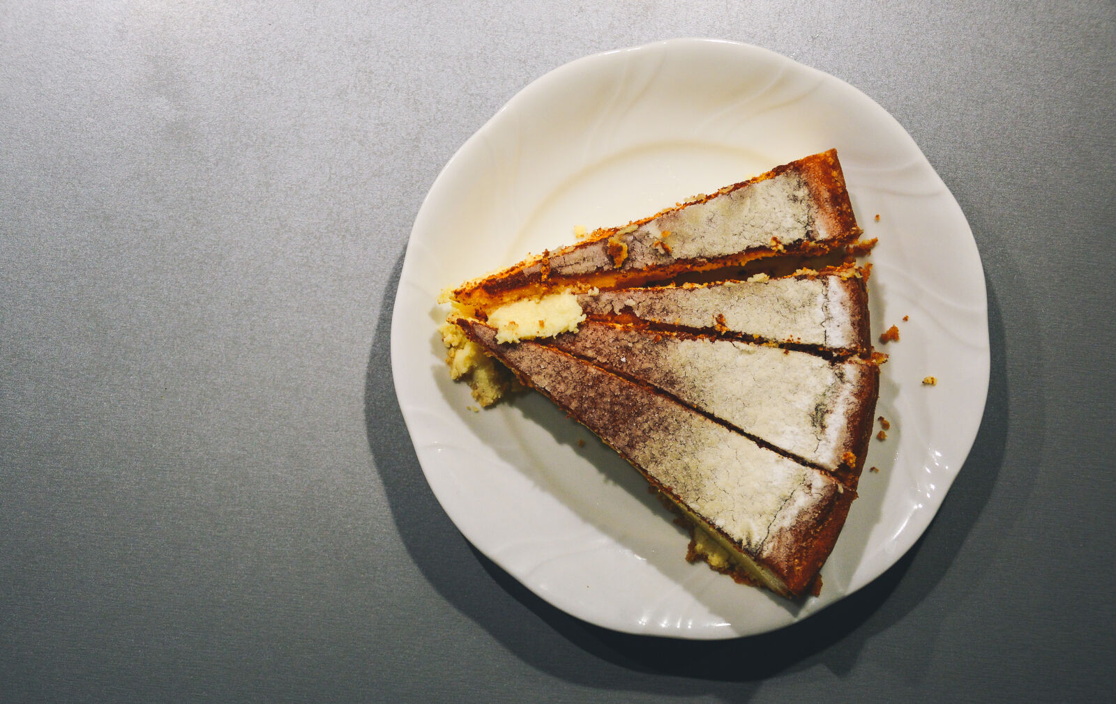 Nikon D3200 sample photo. Cake photography