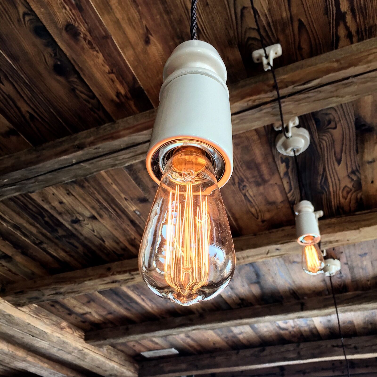 Apple iPhone 6 sample photo. Light, baita, refuge photography