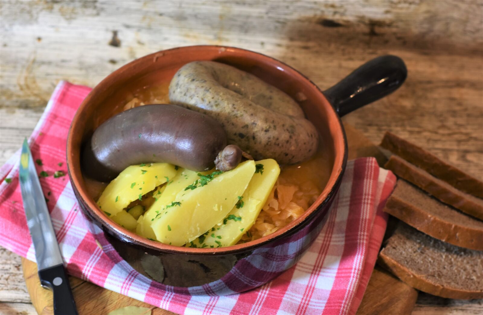 Nikon D7200 sample photo. Liver sausage, blood sausage photography