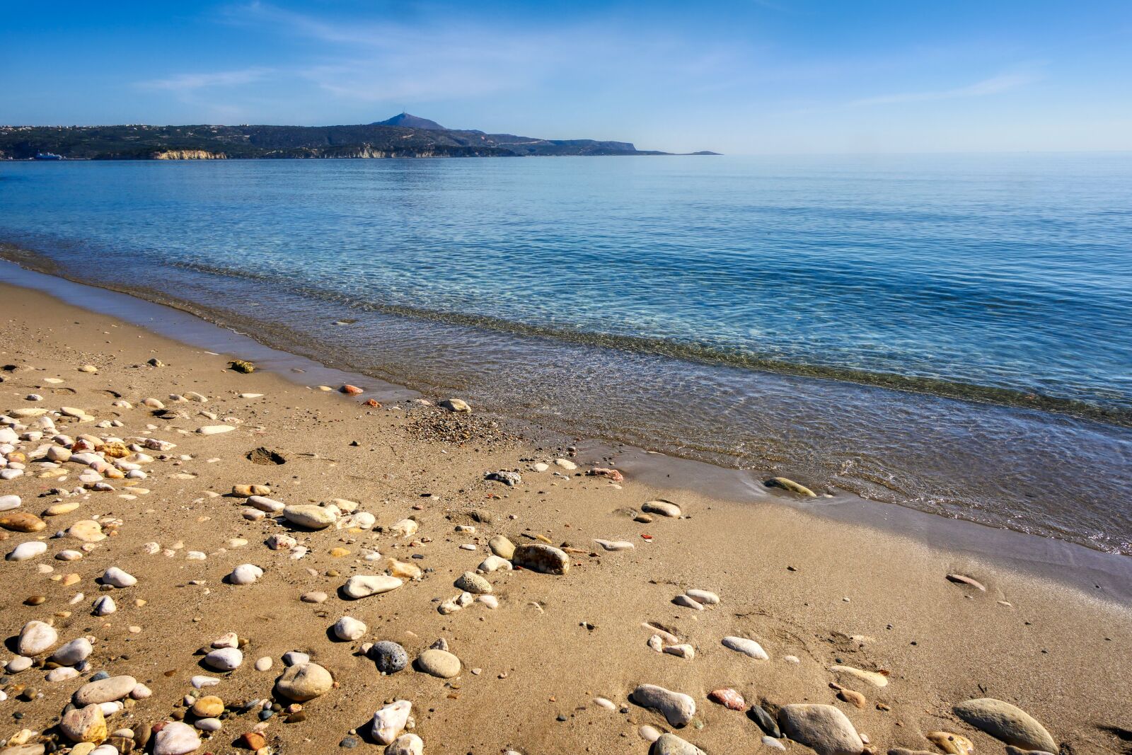 Panasonic Lumix DMC-GX8 sample photo. Crete, greece, beach photography