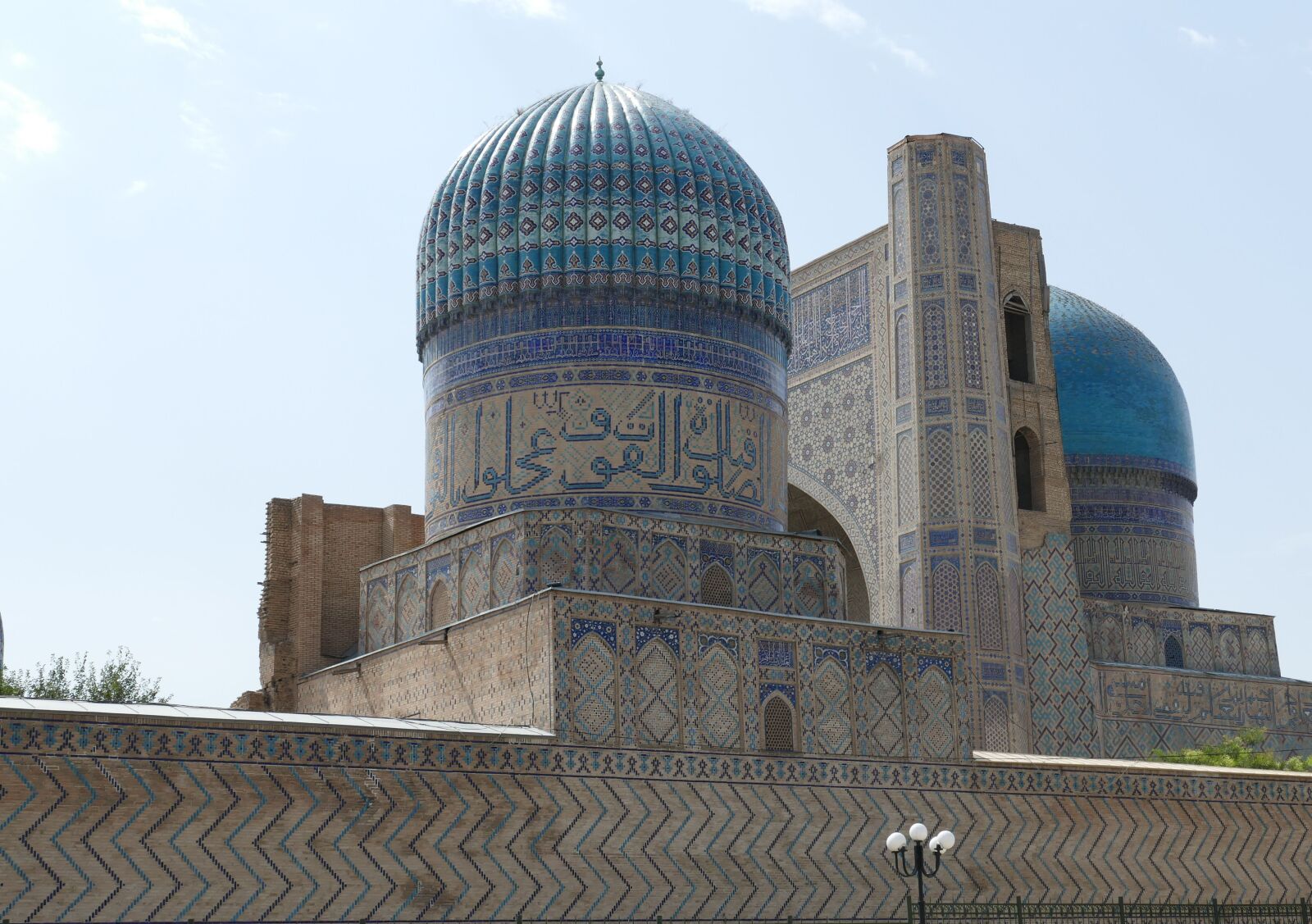Panasonic Lumix DMC-FZ1000 sample photo. Samarkand, mosque, bibi khanum photography
