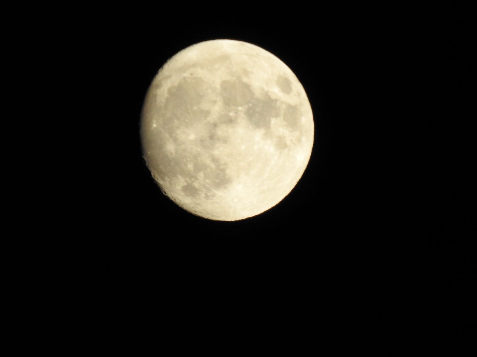 Nikon Coolpix P900 sample photo. Moon, provence, night photography