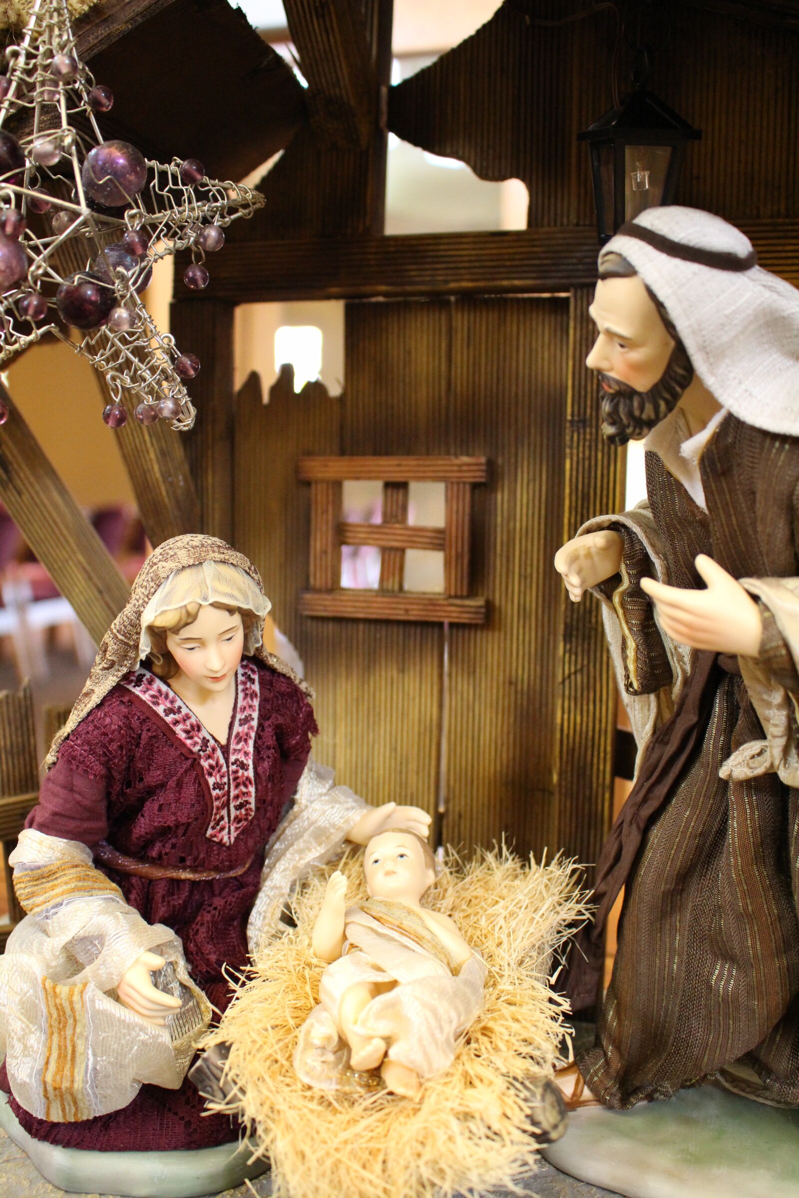 Canon EOS 100D (EOS Rebel SL1 / EOS Kiss X7) sample photo. Nativity scene, manger, jesus photography