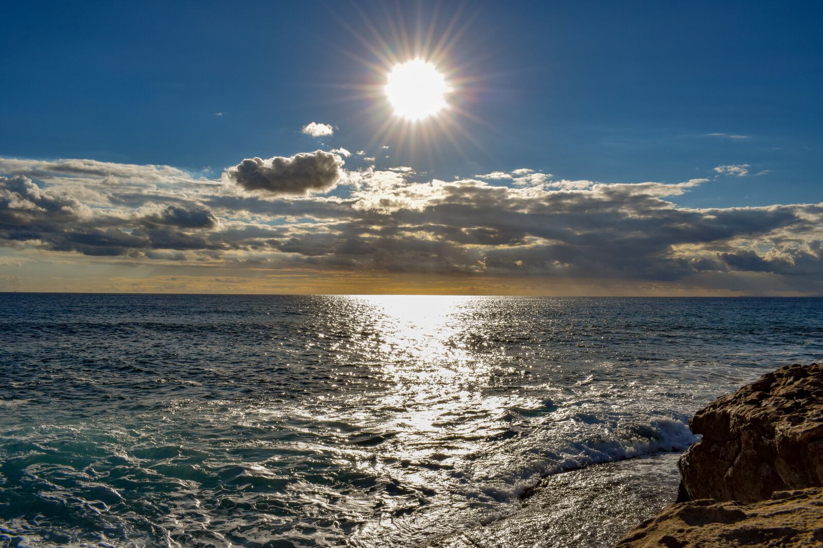 Nikon D3300 sample photo. Rocky coast, sea, sun photography