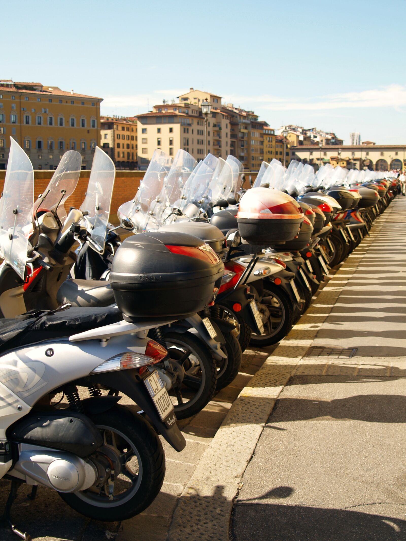 Olympus E-330 (EVOLT E-330) sample photo. City, italy, florence photography