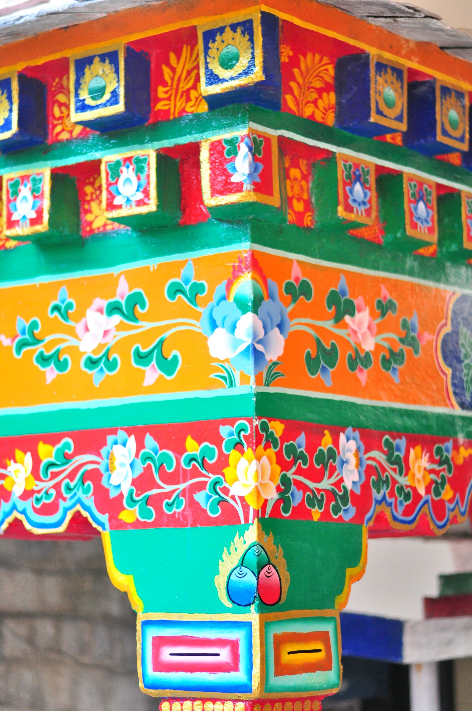 Nikon D5000 sample photo. Tibet, art, pillar photography
