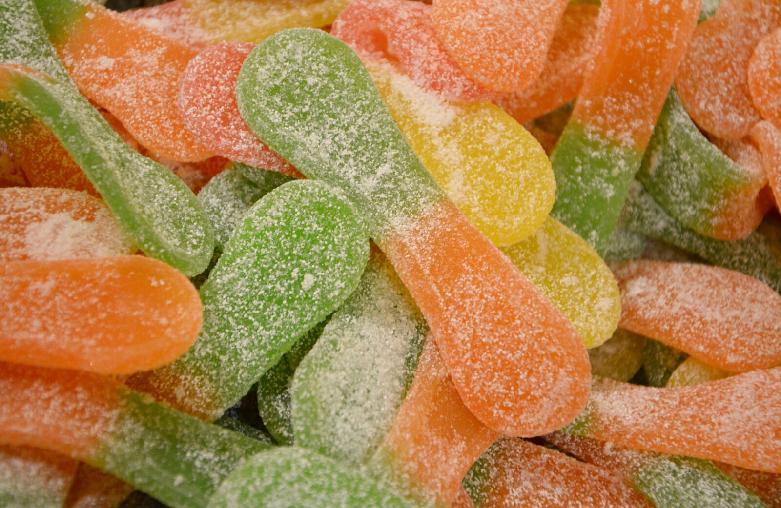 Nikon D5200 sample photo. Pulp of fruit, tart photography