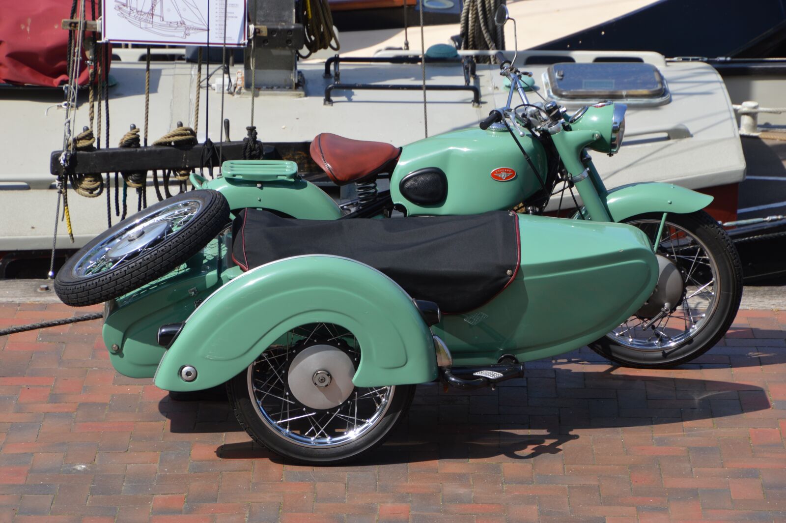 Nikon D3200 sample photo. Oldtimer, old motorcycle, historic photography