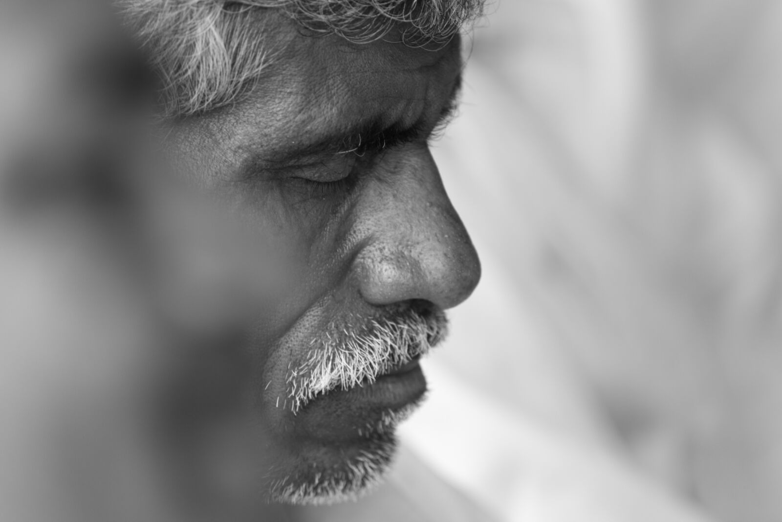 Canon EOS 5D Mark II sample photo. Portrait, man, old photography