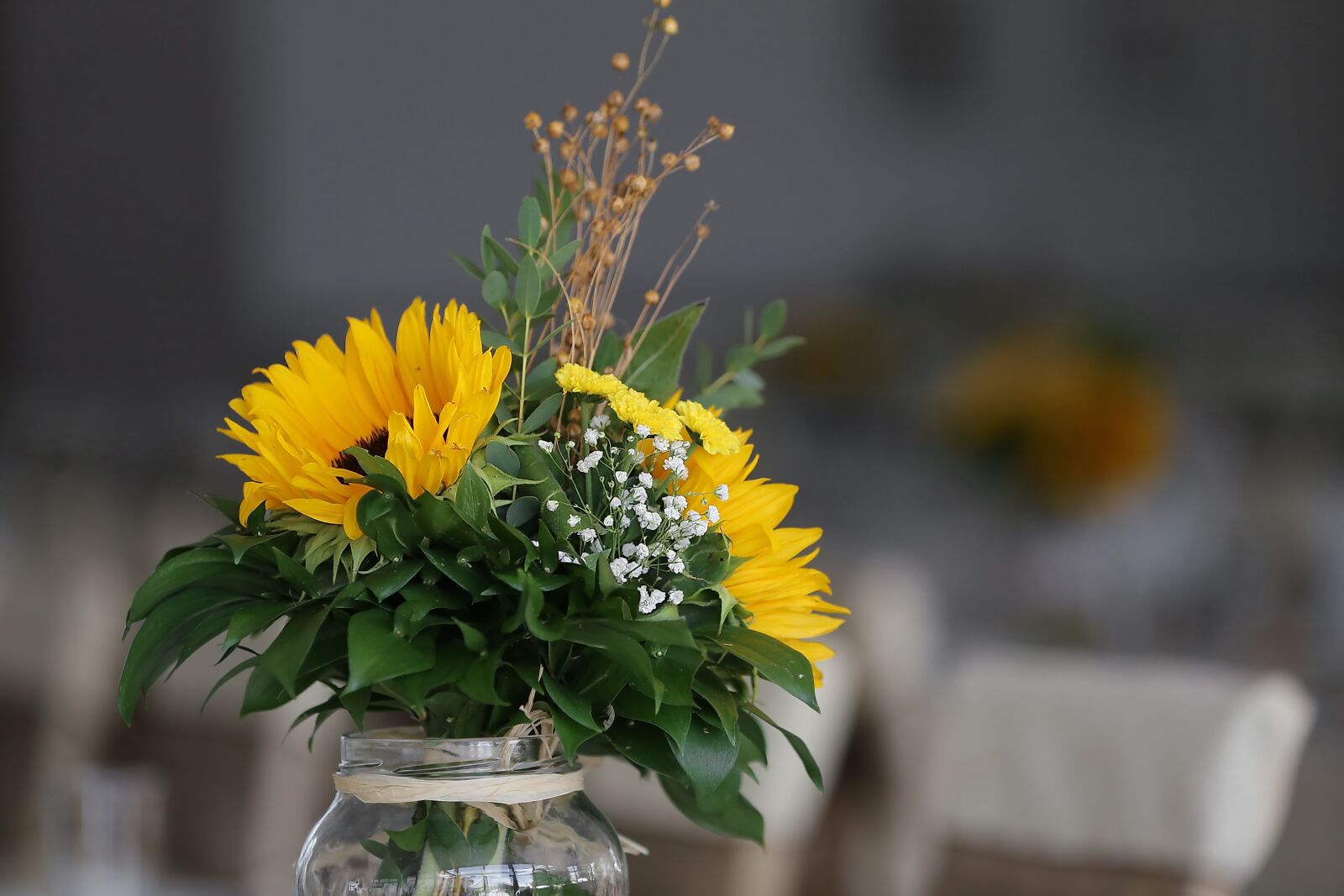 Canon EOS 6D sample photo. Sunflower, jar, bouquet, decoration photography