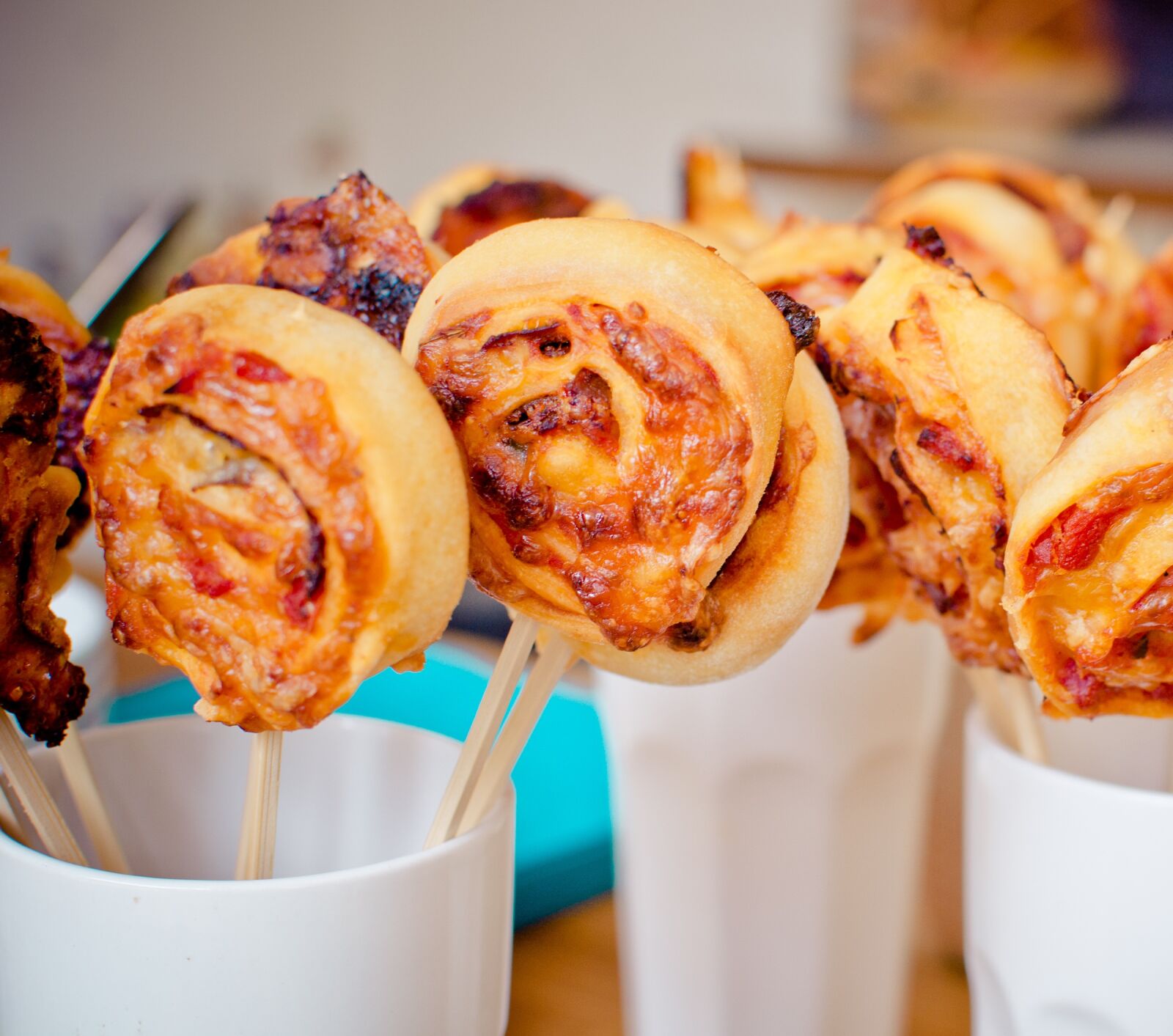 Nikon D7100 sample photo. Pizza snail, finger food photography