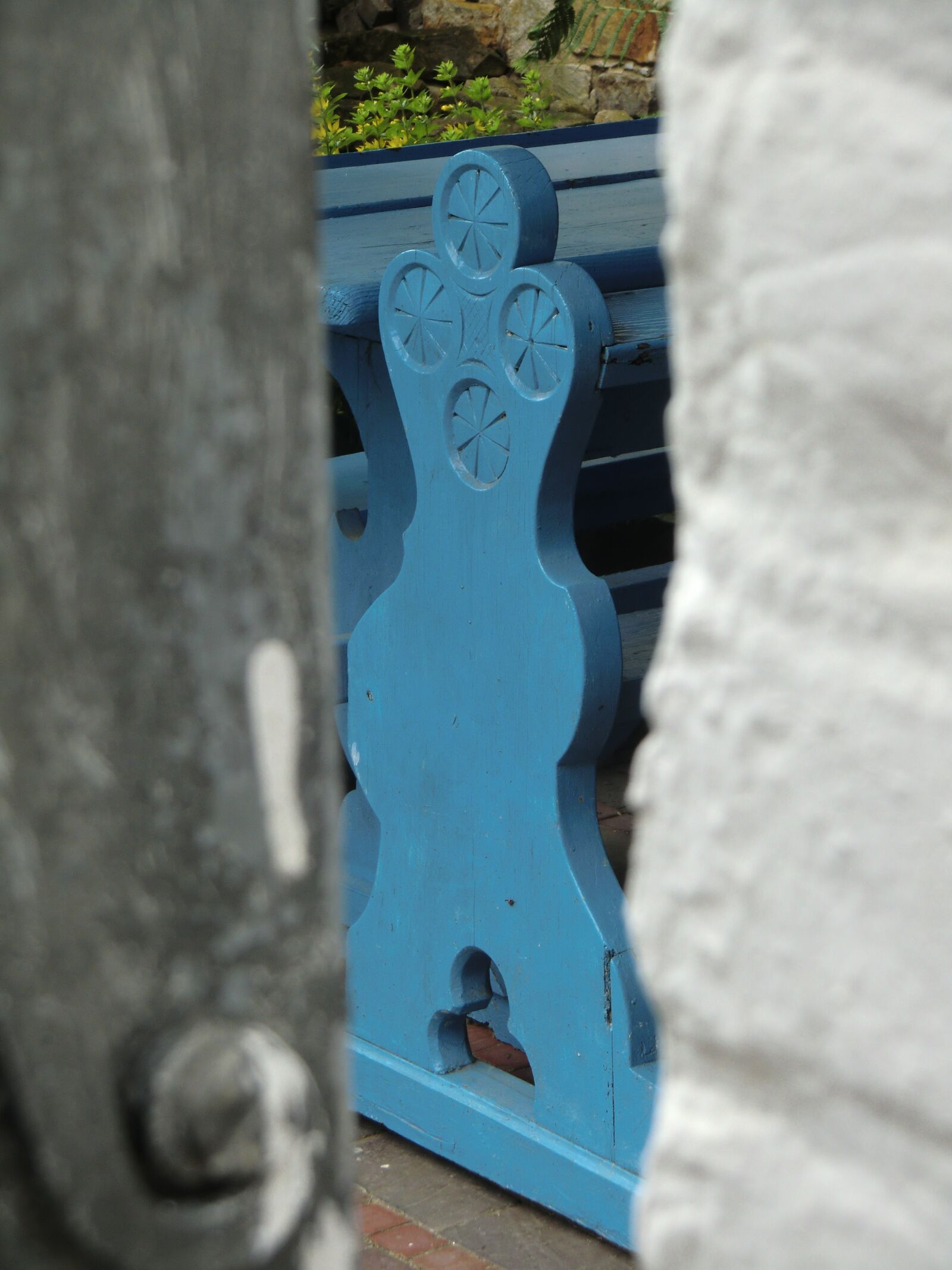 CASIO EX-H15 sample photo. Pew, insight, blue bank photography