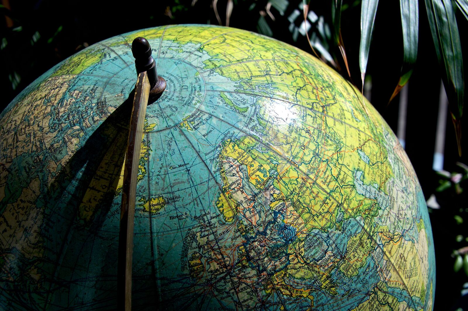 Nikon D3200 sample photo. Earth, globe, antique photography