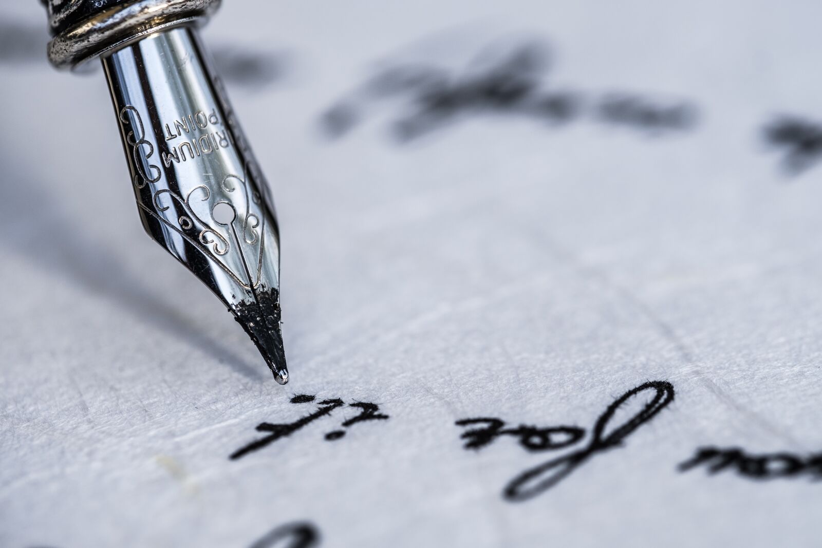 Fujifilm X-T2 + Fujifilm XF 80mm F2.8 R LM OIS WR Macro sample photo. Filler, fountain pen, pen photography