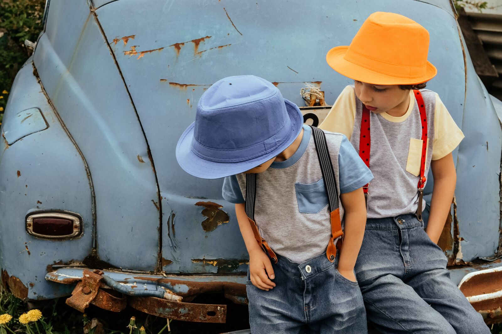 Nikon D3200 sample photo. Old cars, retro-car, kids photography