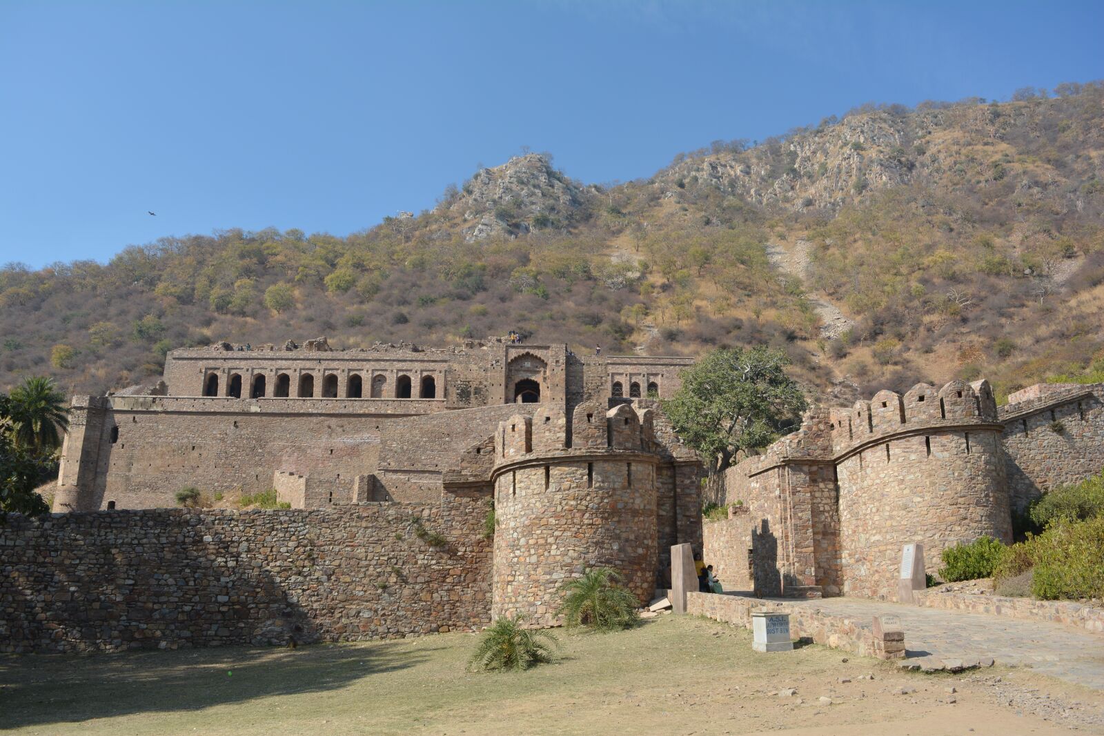 Nikon D5200 sample photo. Bhangadh, fort, haunted photography