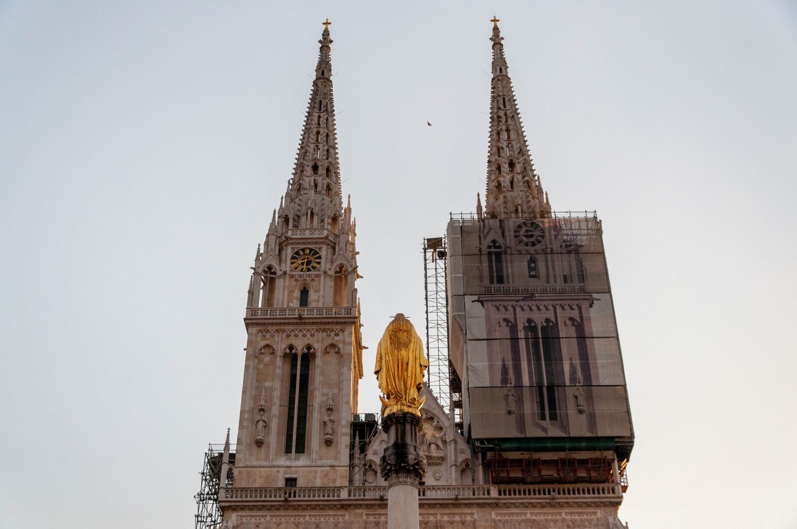 Nikon D90 sample photo. Zagreb, cathedral, architecture photography