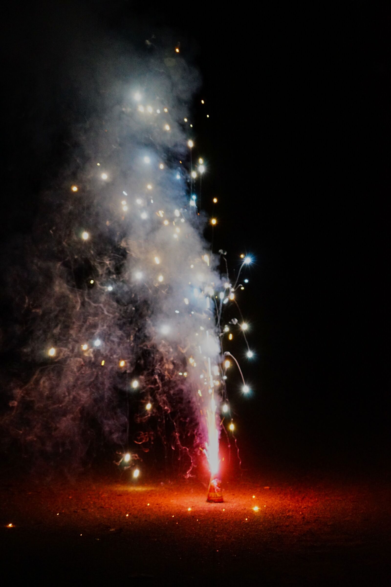 Sony a7 + Sony FE 24-240mm F3.5-6.3 OSS sample photo. Fireworks, new year's eve photography