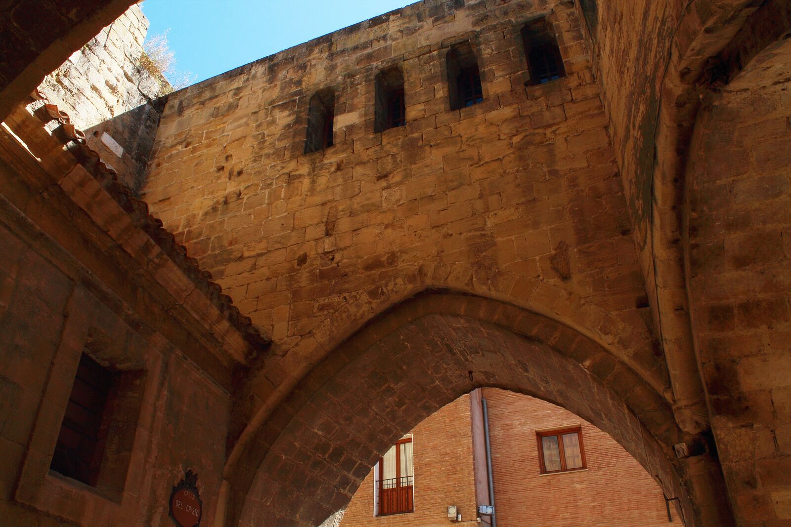 Canon EOS 1100D (EOS Rebel T3 / EOS Kiss X50) sample photo. Religion, stone, architecture photography
