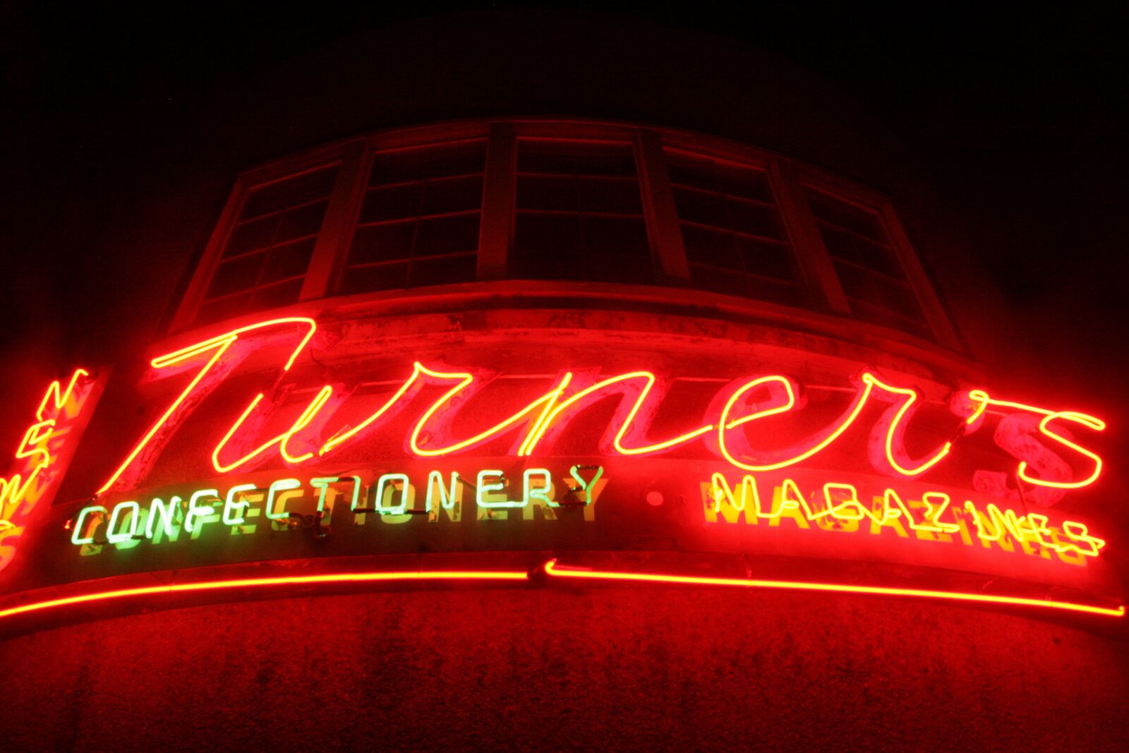 Canon EOS 30D sample photo. Confectionery, nighttime, red photography