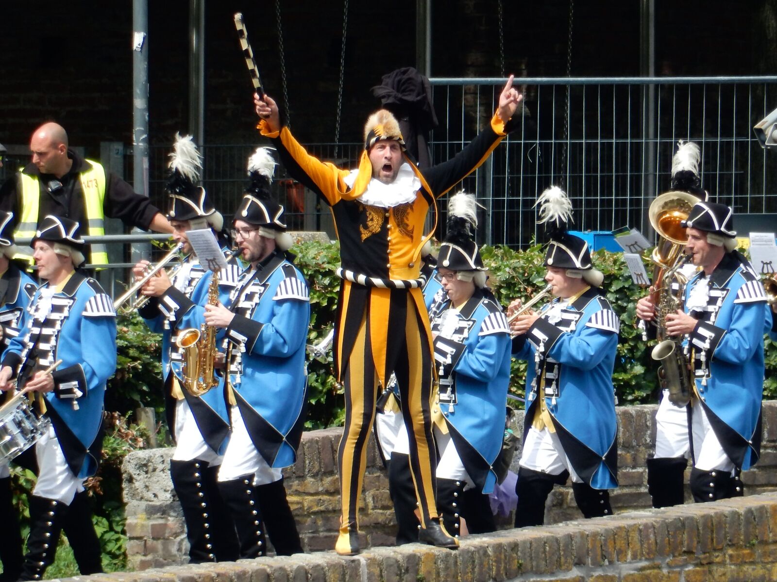 Nikon Coolpix S9900 sample photo. Chapel, brass band, celebrations photography