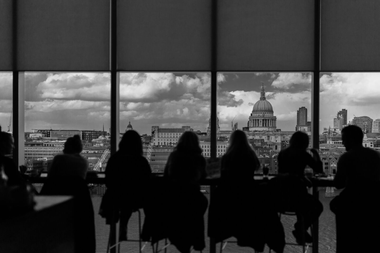 Canon EOS 6D + Sigma 35mm F1.4 DG HSM Art sample photo. Sky, skyline, view, london photography