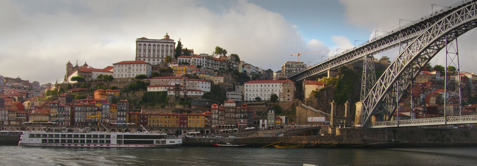 Panasonic Lumix DMC-GH2 sample photo. Porto, portugal, douro photography
