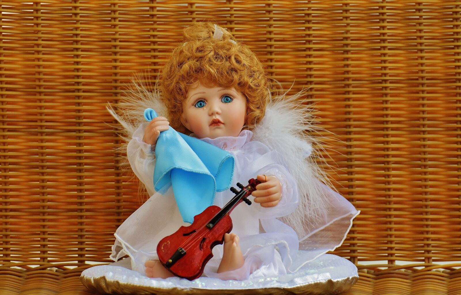 Nikon D7200 sample photo. Collector's doll, angel, guardian photography