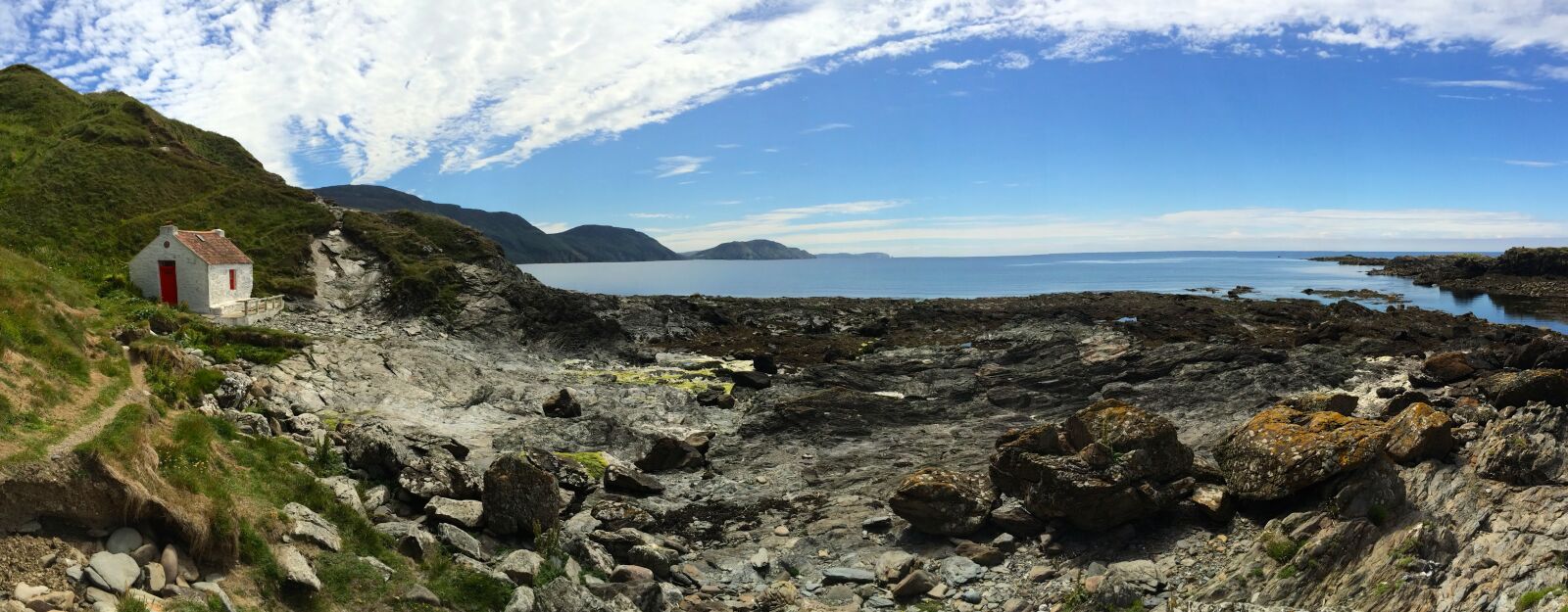 iPhone 5s back camera 4.12mm f/2.2 sample photo. Niarbyl, isle of man photography