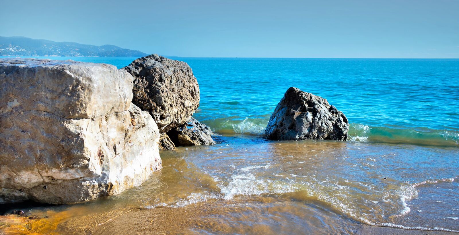 Nikon D5600 sample photo. Sea, sand, relax photography