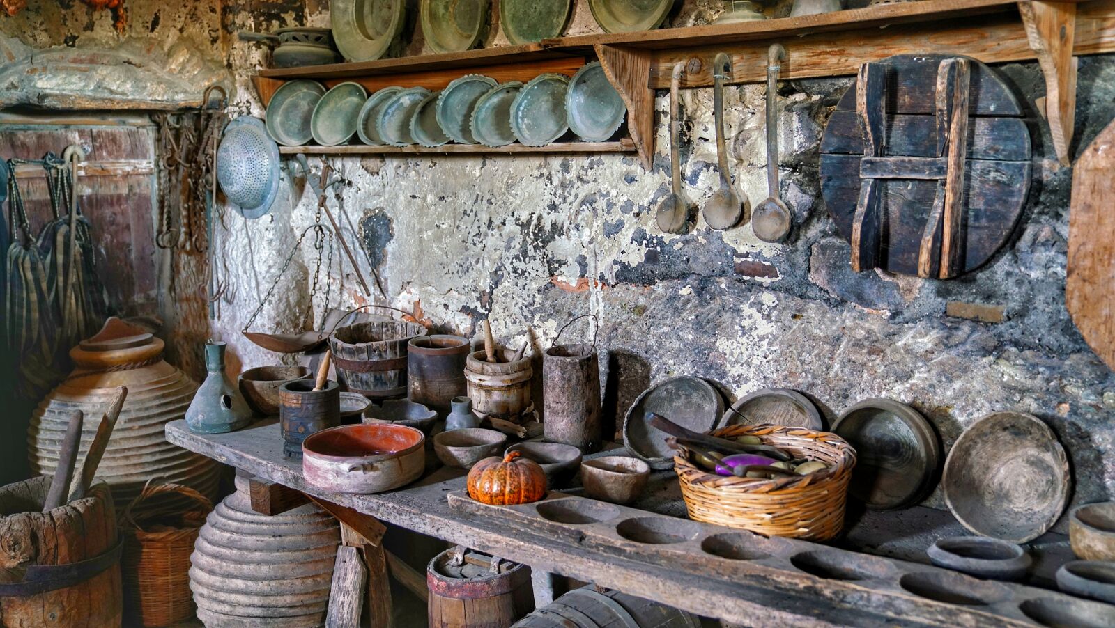 Sony a7R II + Sony FE 24-70mm F2.8 GM sample photo. Monastery, kitchen, orthodox photography