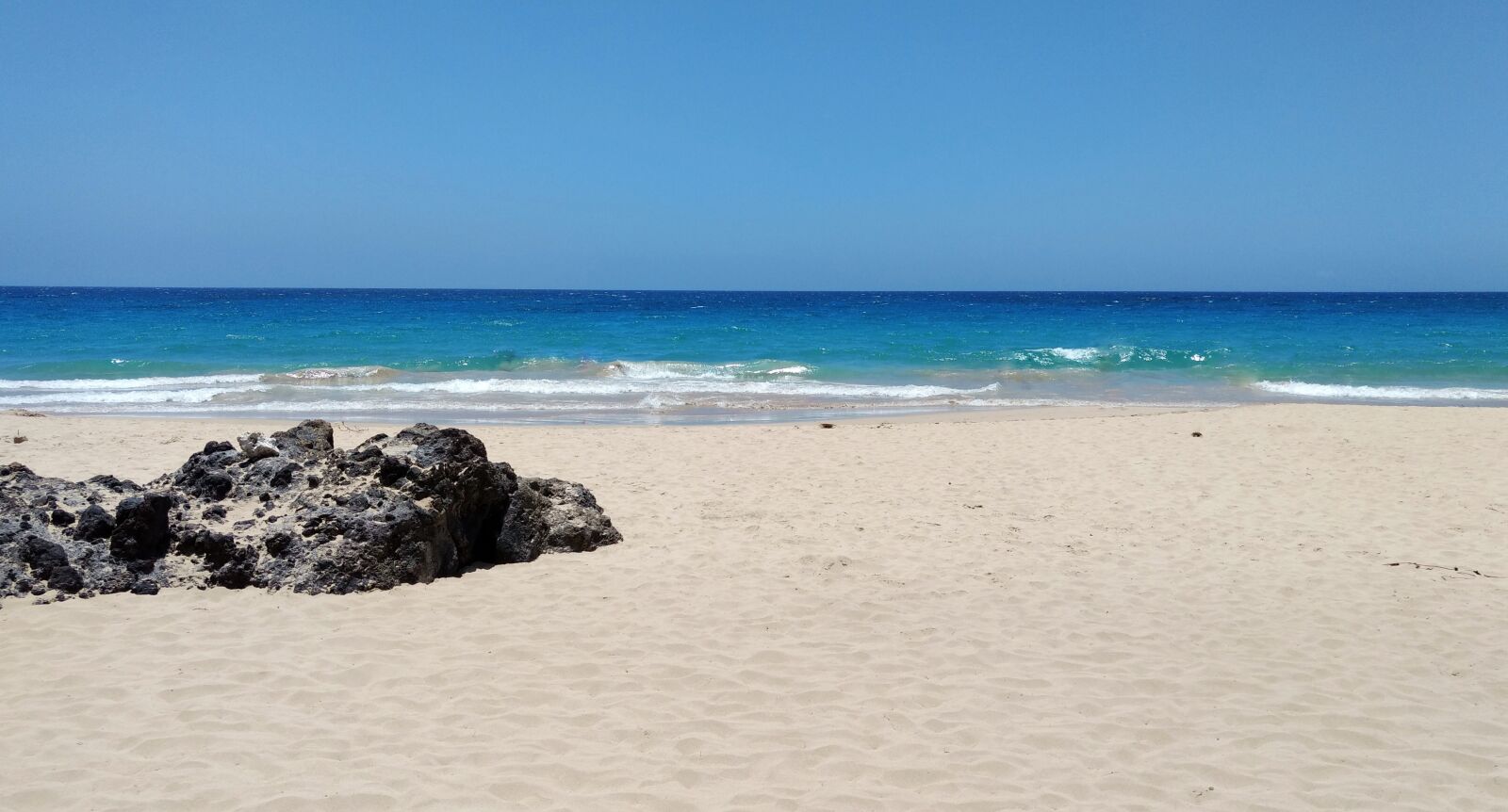 Motorola Moto G (4) sample photo. Beach, sand, ocean photography