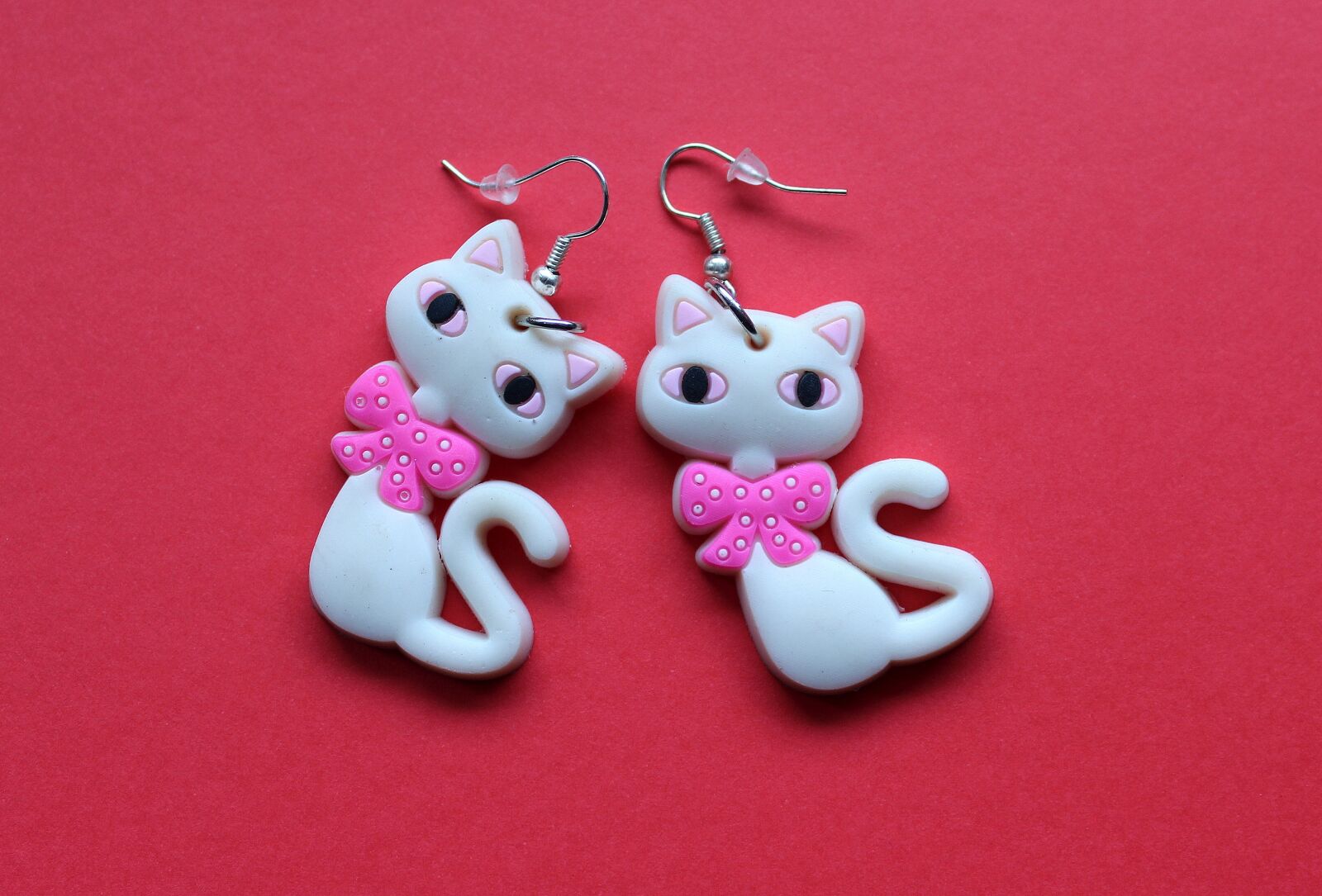 Canon EOS 1200D (EOS Rebel T5 / EOS Kiss X70 / EOS Hi) sample photo. Earrings, ornament, children photography