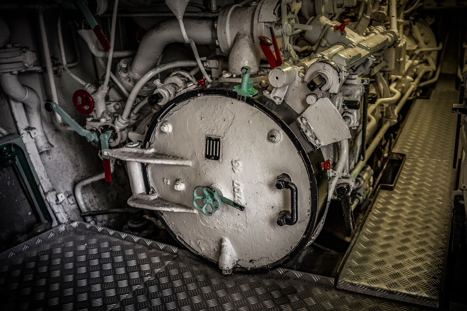 Sony a7 II sample photo. U boat, torpedo tube photography