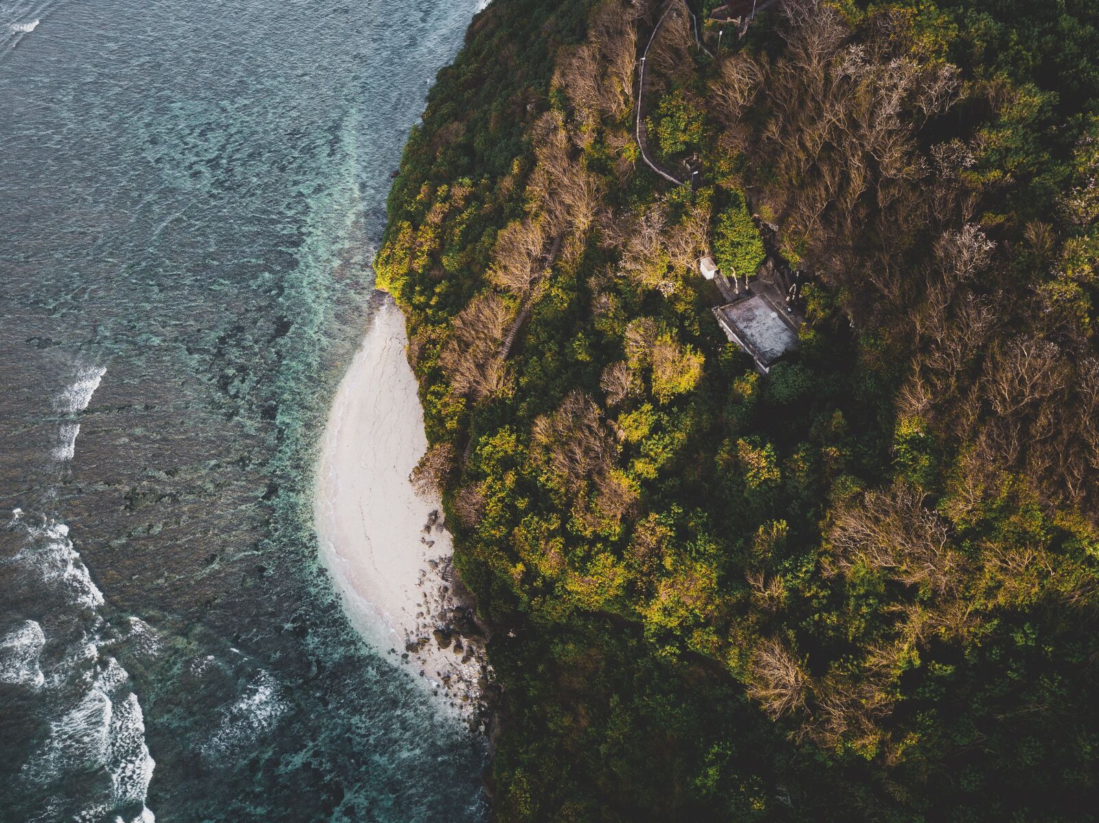 DJI FC220 sample photo. Shore, sea, cliffs photography