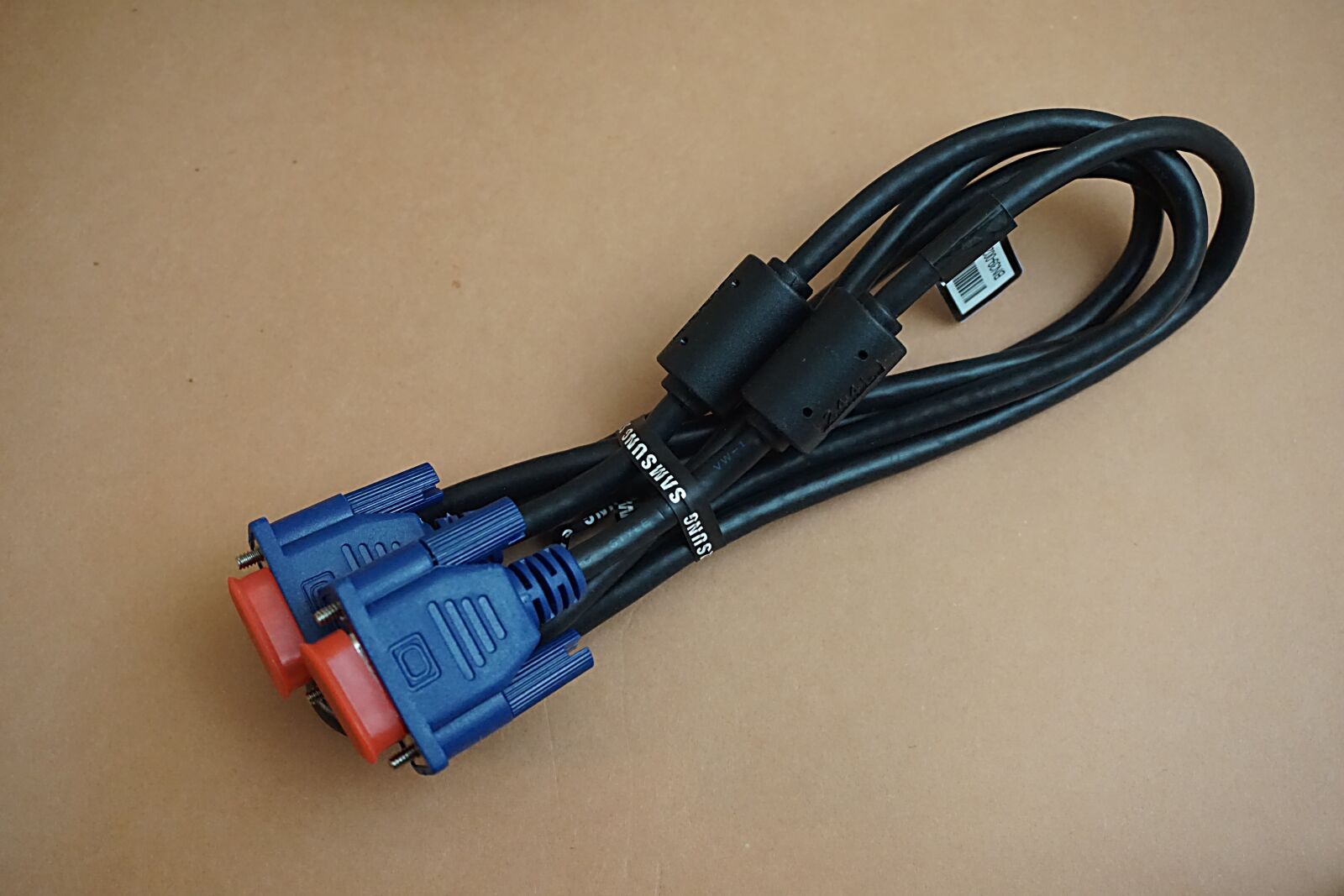 Sony a6000 sample photo. Connectors, cable, vga cable photography