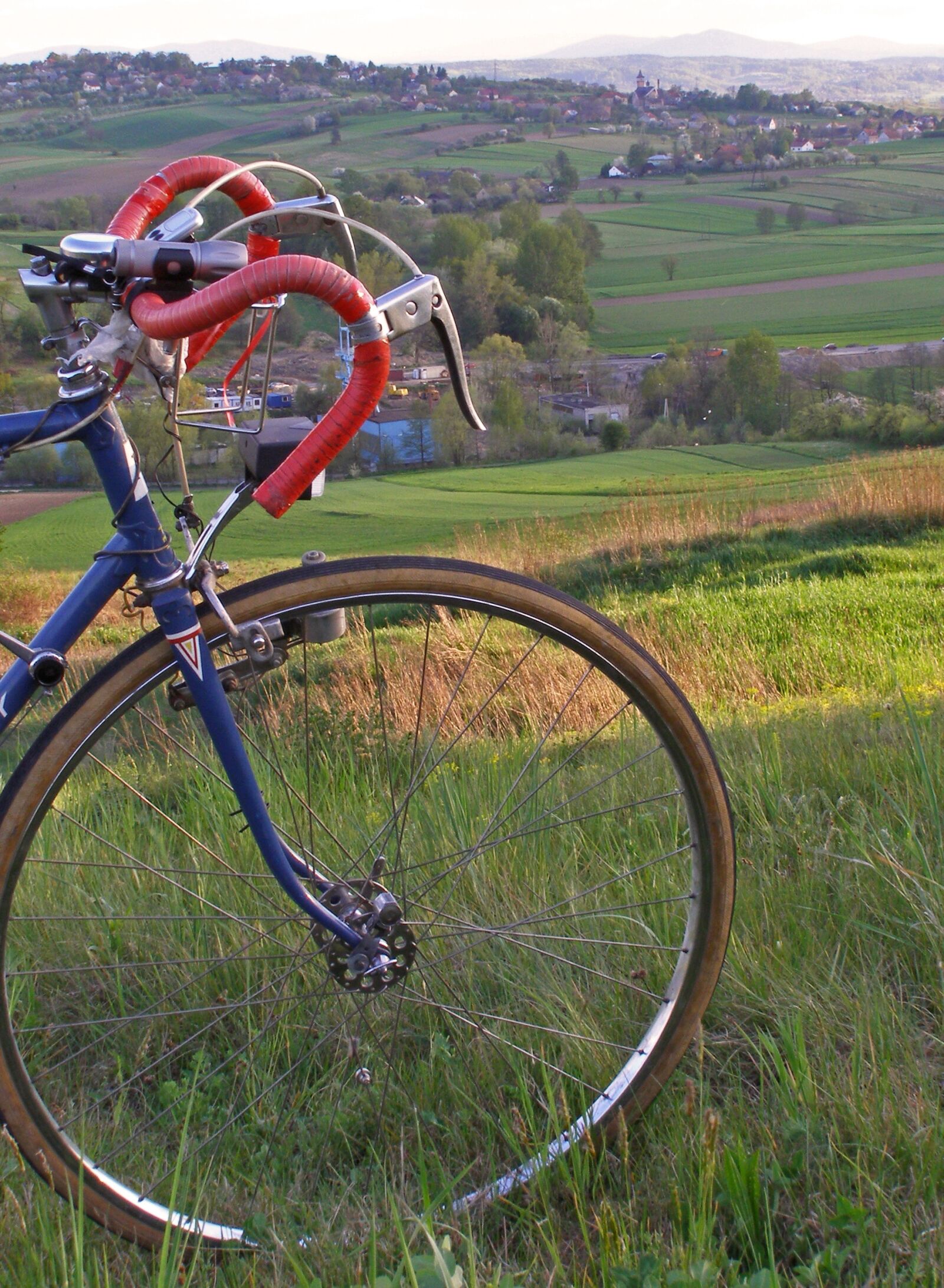 Olympus SP500UZ sample photo. Bike, bicycle trip, cycling photography