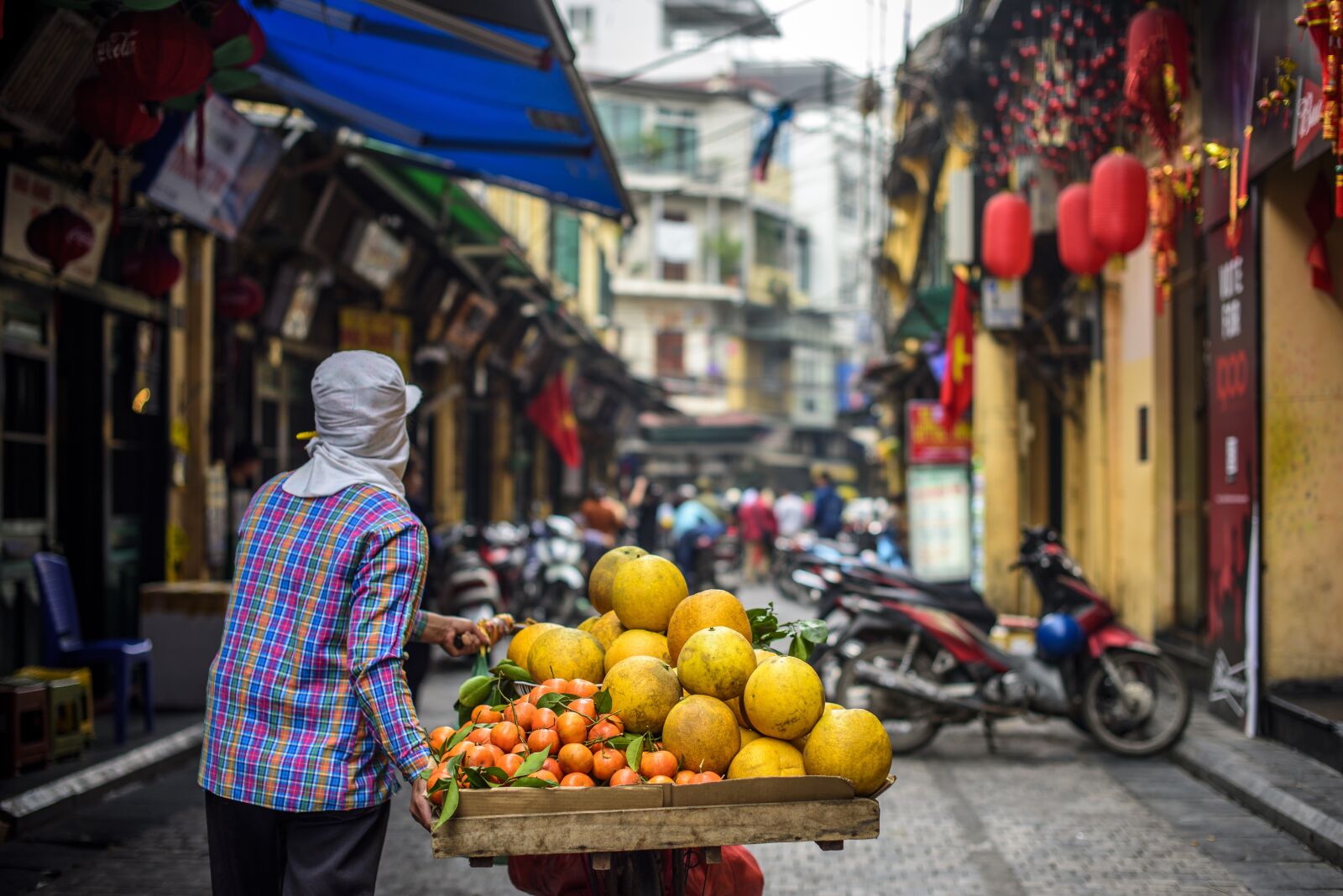 Nikon D810 sample photo. Hanoi, vietnam, old photography