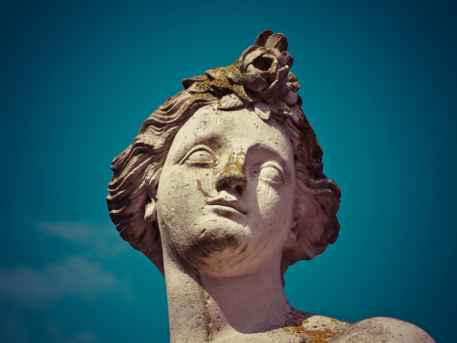 Olympus OM-D E-M10 sample photo. Statue, sculpture, figure photography