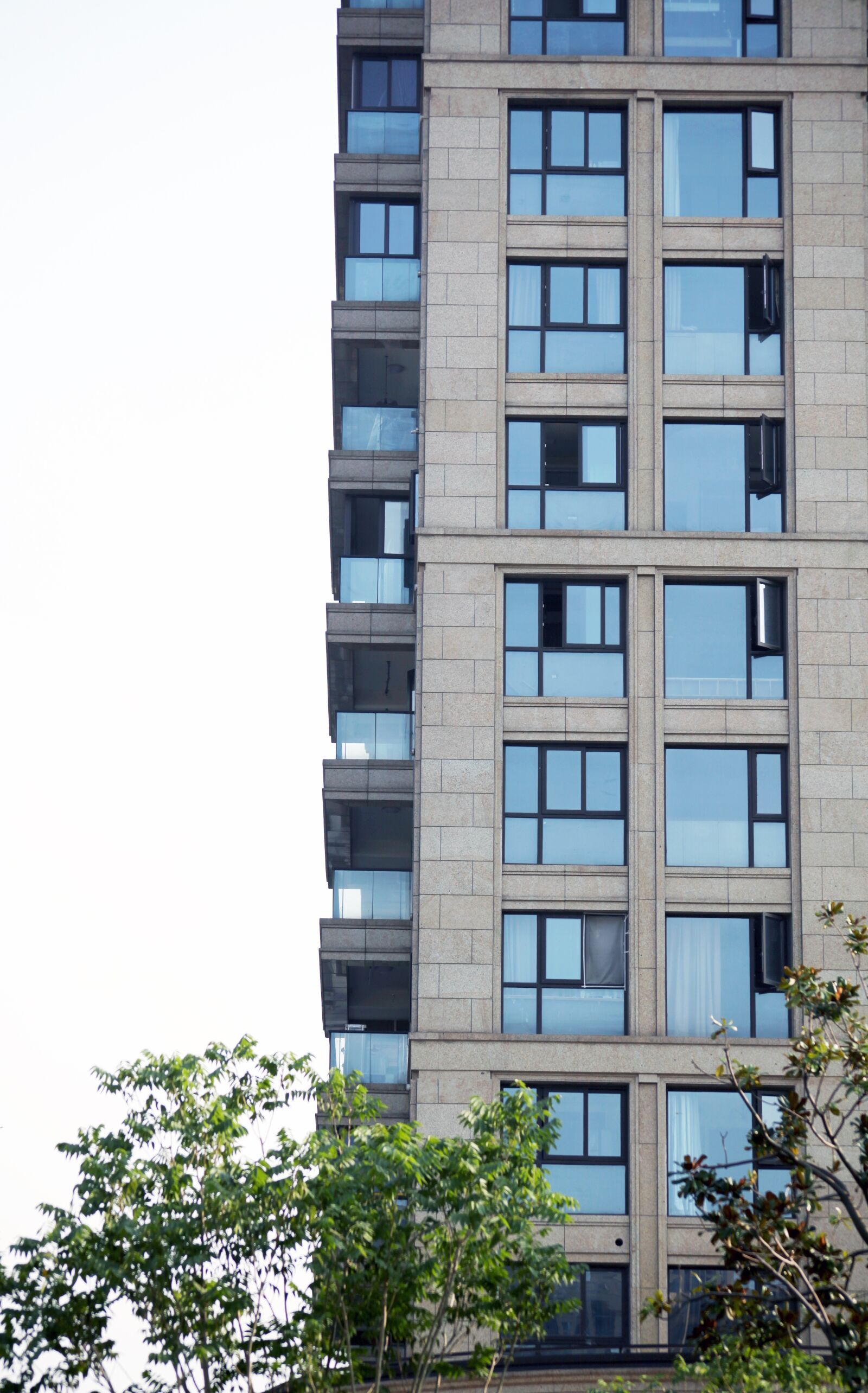Canon EOS 5D Mark II sample photo. Building, doors and windows photography