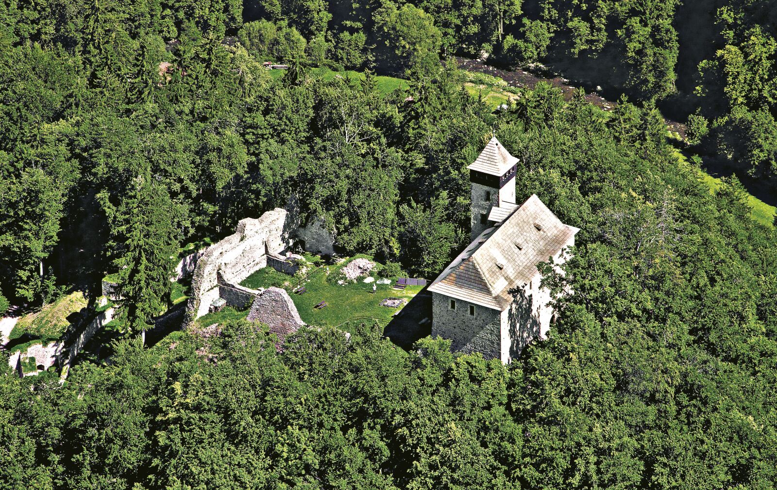 Canon EOS 50D sample photo. Castle, village litice, aerial photography