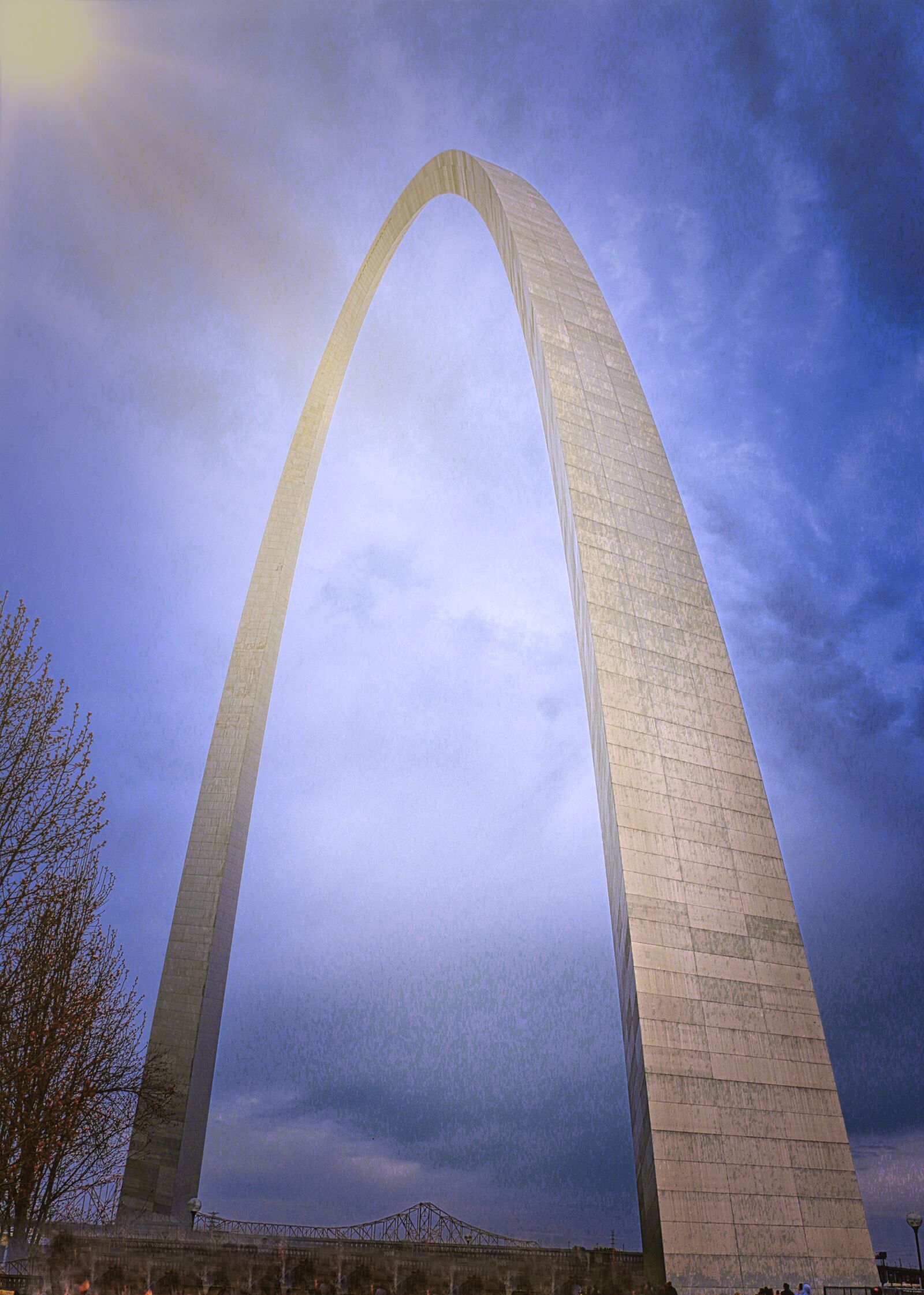 Canon EF-S 18-135mm F3.5-5.6 IS STM sample photo. Missouri, gateway, arch photography