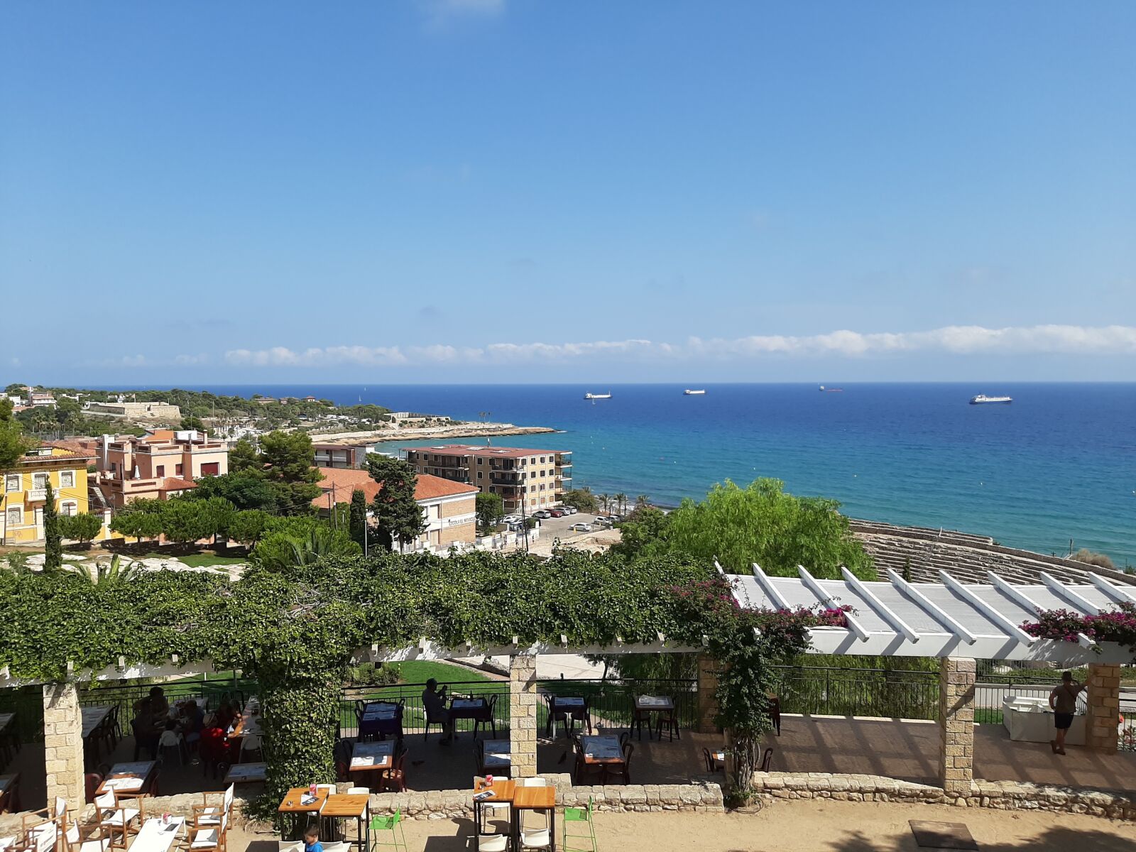 Samsung Galaxy A50 sample photo. Spain, tarragona, beach photography