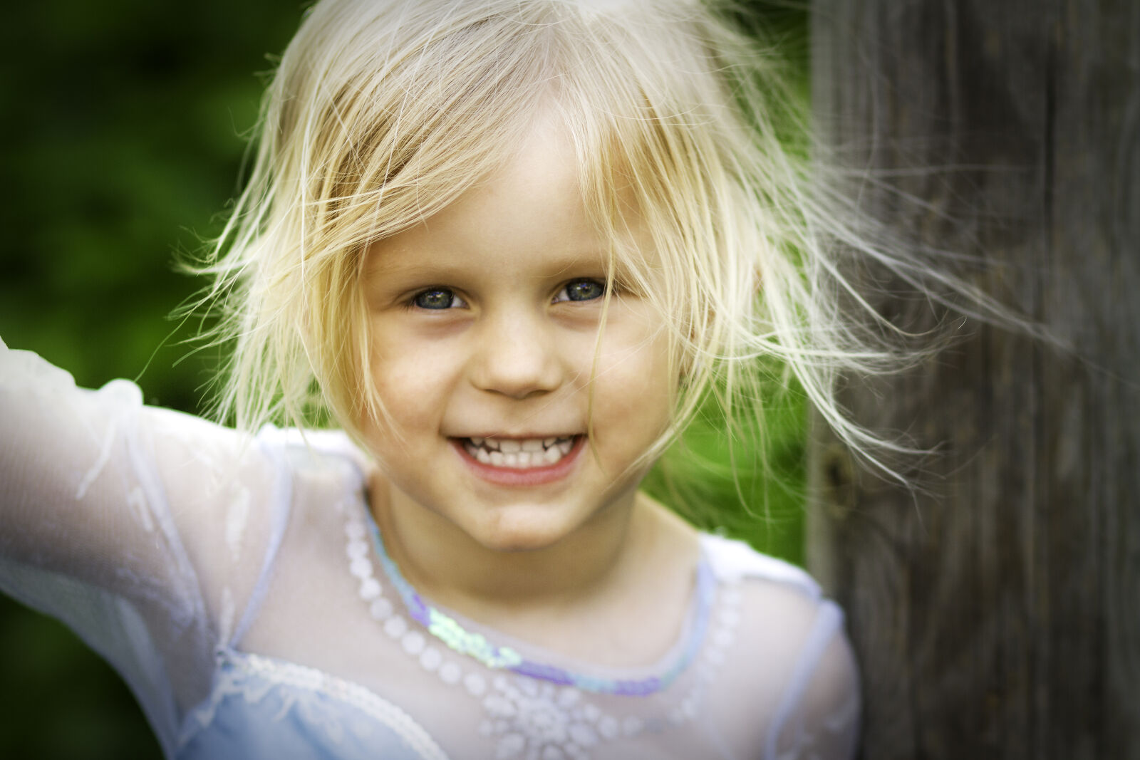 Canon EOS 7D + Canon EF 85mm F1.8 USM sample photo. Cheeky, girl, kid, kids photography